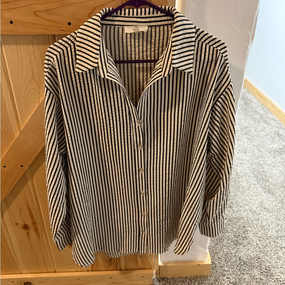 Entro Monochrome Striped Shirt